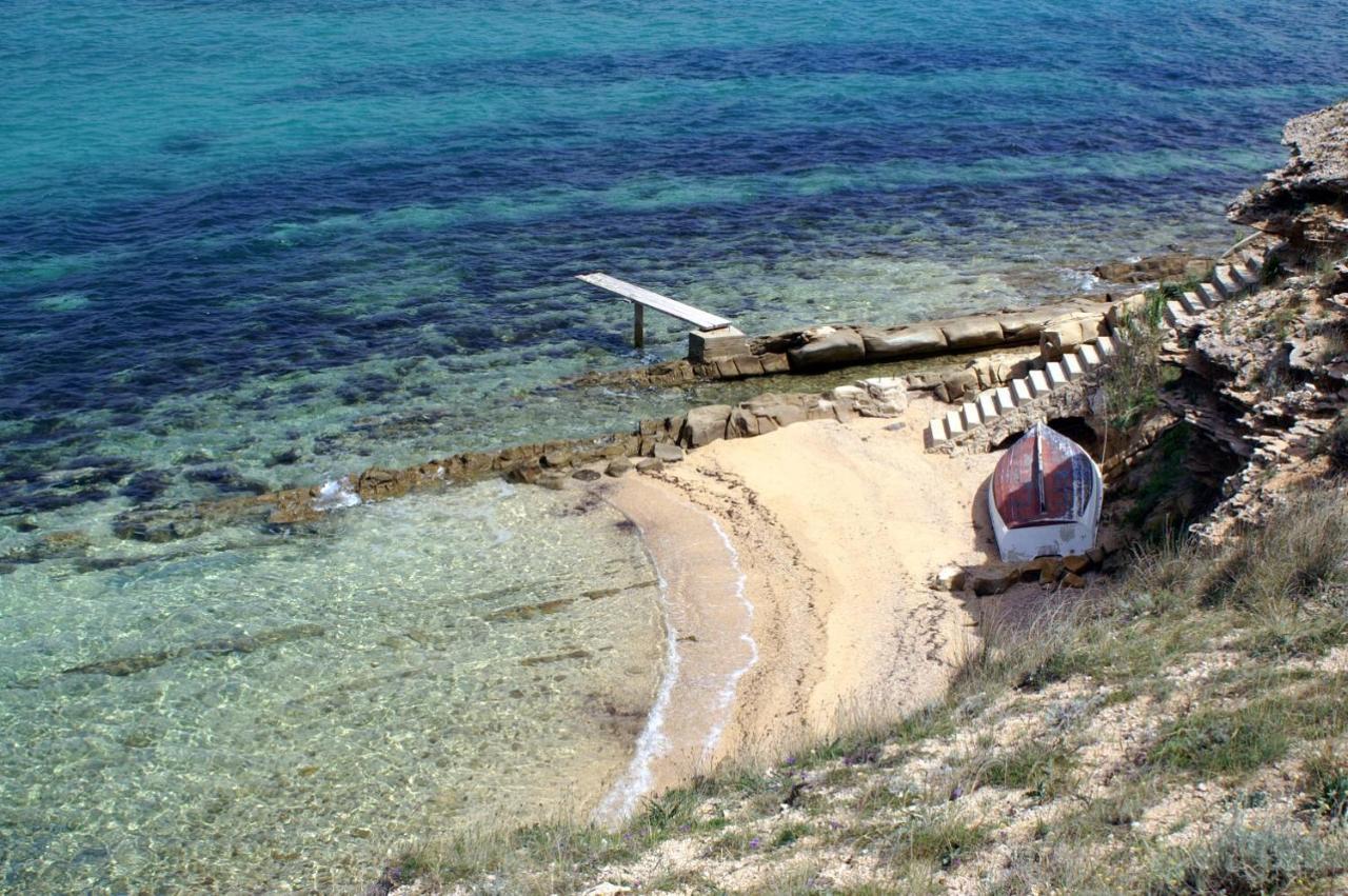 Apartments By The Sea Pag - 532 Pag Town Exterior foto